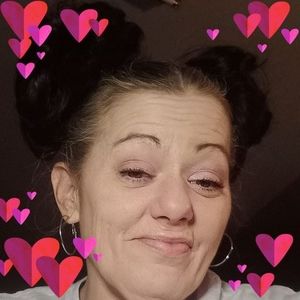 Meet your Posher, Stephanie anne